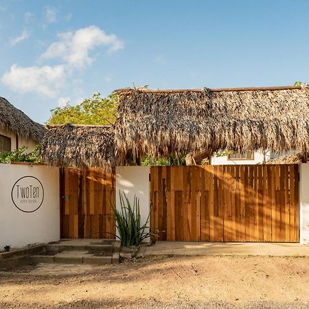 Twoten° Surf Home Popoyo Extérieur photo