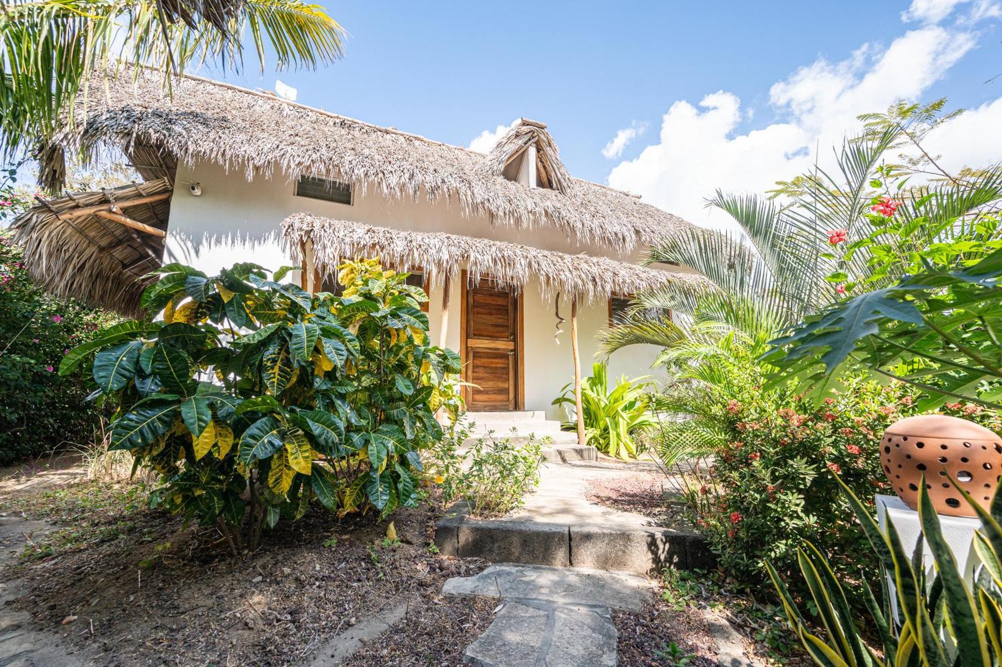 Twoten° Surf Home Popoyo Extérieur photo